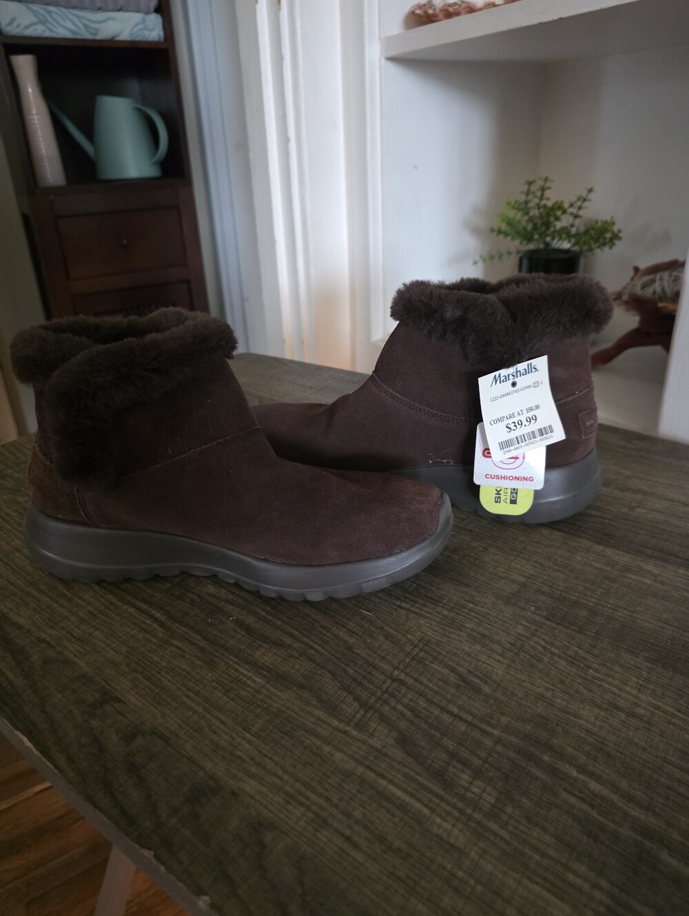 Skechers Women’s Dark Brown Faux-Fur Ankle Winter Boots